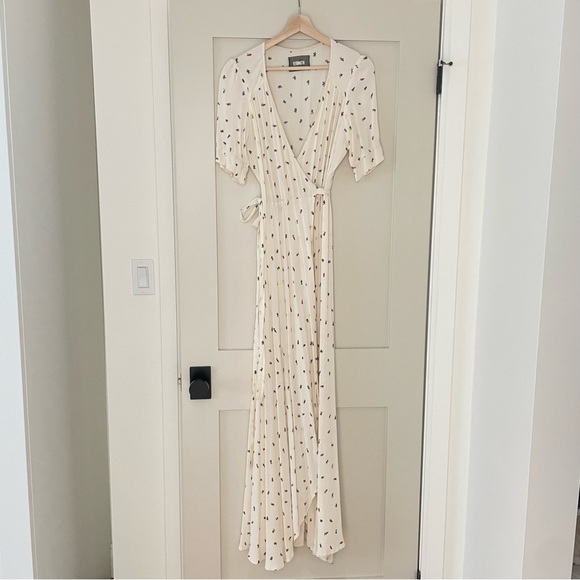 Reformation Dresses & Skirts - Reformation Cream Floral Maxi Dress